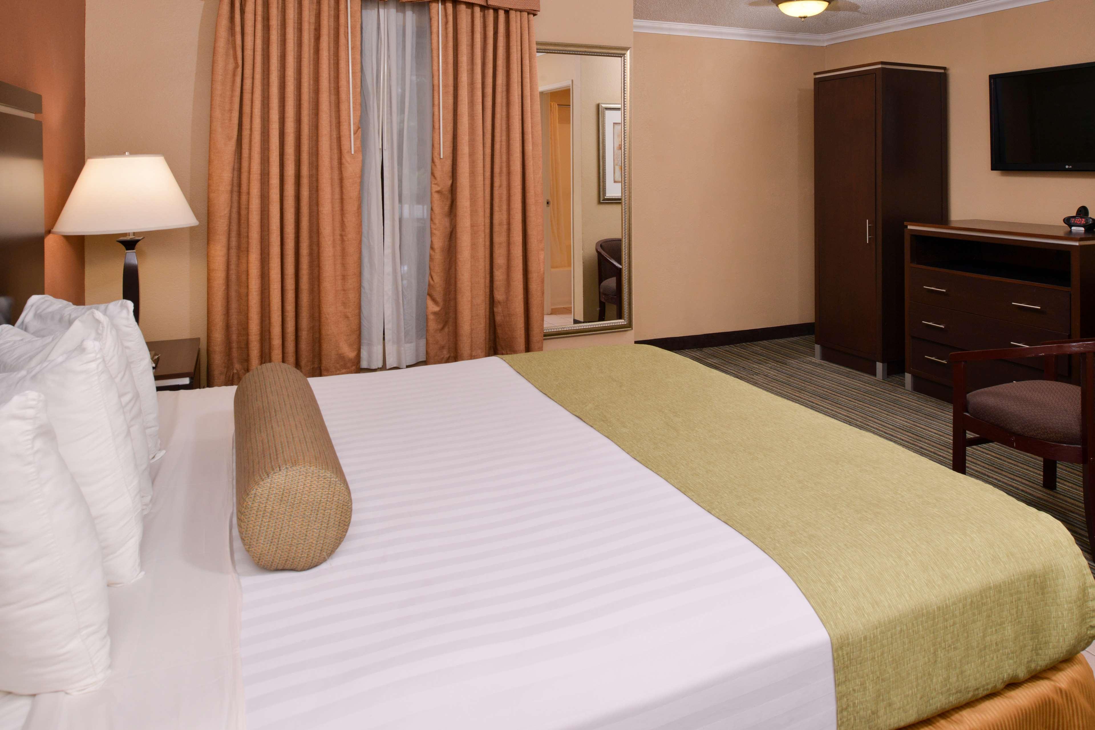 Best Western Courtesy Inn Hotel - Anaheim Resort At The Park Exterior foto